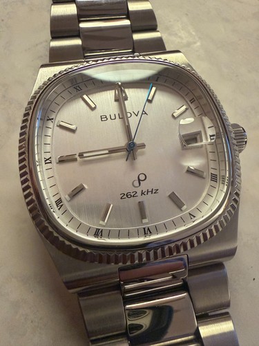 Bulova super seville - super,